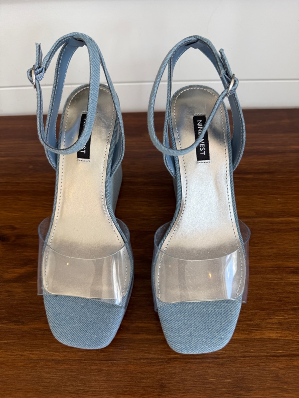 Nine West Denim Wedge Sandals Clear Strap Chic Summer Women’s Size 7 - Picture 6 of 7